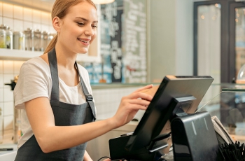 Контролер — кассир