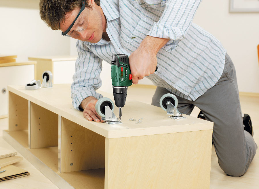 Сборщик мебели