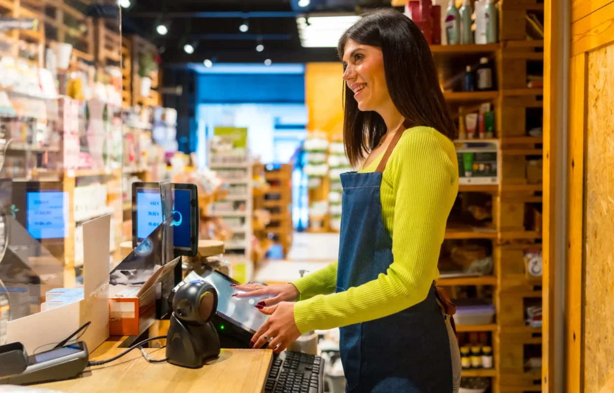 Администратор торгового зала